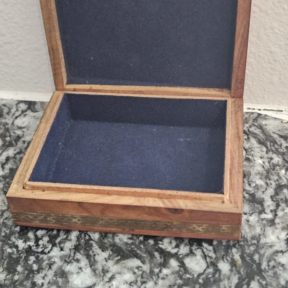 Vintage Indian Hand Painted Miniature Portrait Wood Jewelry Box Brass Inlay 5x4
